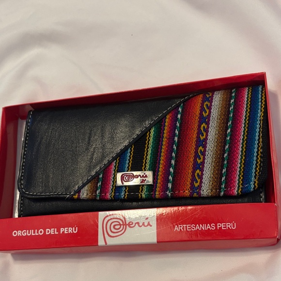Multicolor Wallet - Picture 3 of 5